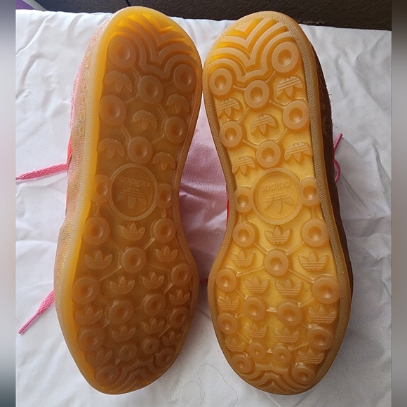 Adidas Gazelle Shoes NWOT - Picture 2 of 4